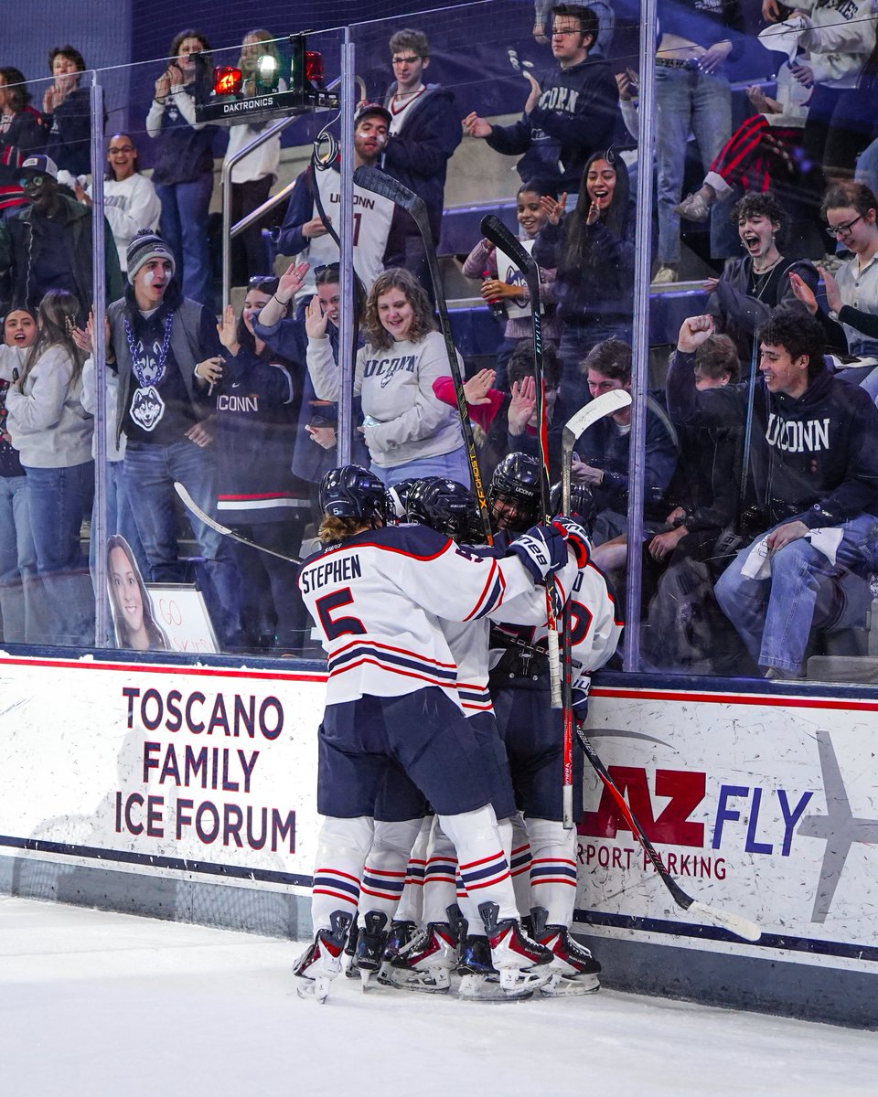 UConn Students tweet media