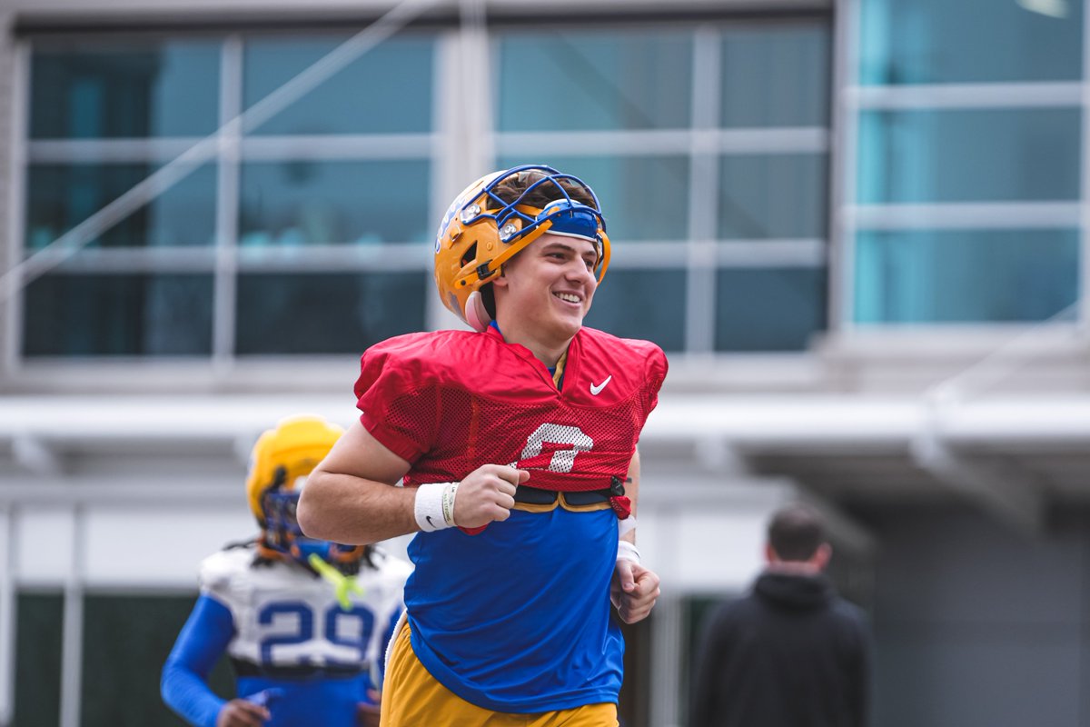 Pitt Football tweet media