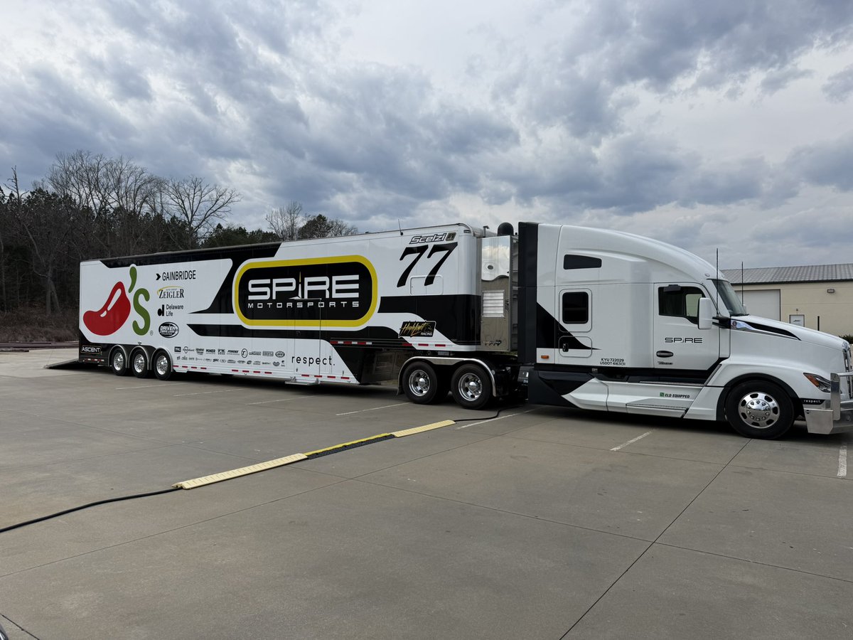 Cole Neuhalfen tweet media