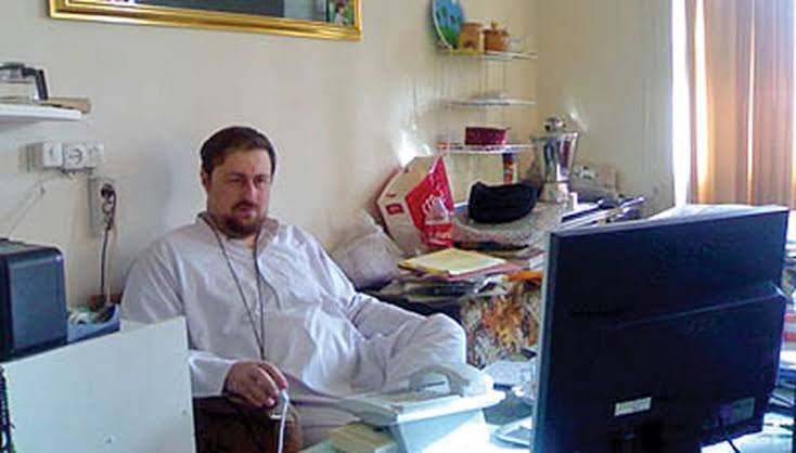 بی بی نتانیاهو عزیز:
این بشگه گُه حسن خمینی رو از قلم ننداز. 
<a href="/netanyahu/">Benjamin Netanyahu - בנימין נתניהו</a>  
<a href="/IDFFarsi/">ارتش دفاعی اسرائیل | IDF Farsi</a> 
<a href="/IsraelPersian/">اسرائیل به فارسی</a> 
#KingRezaPahlavi