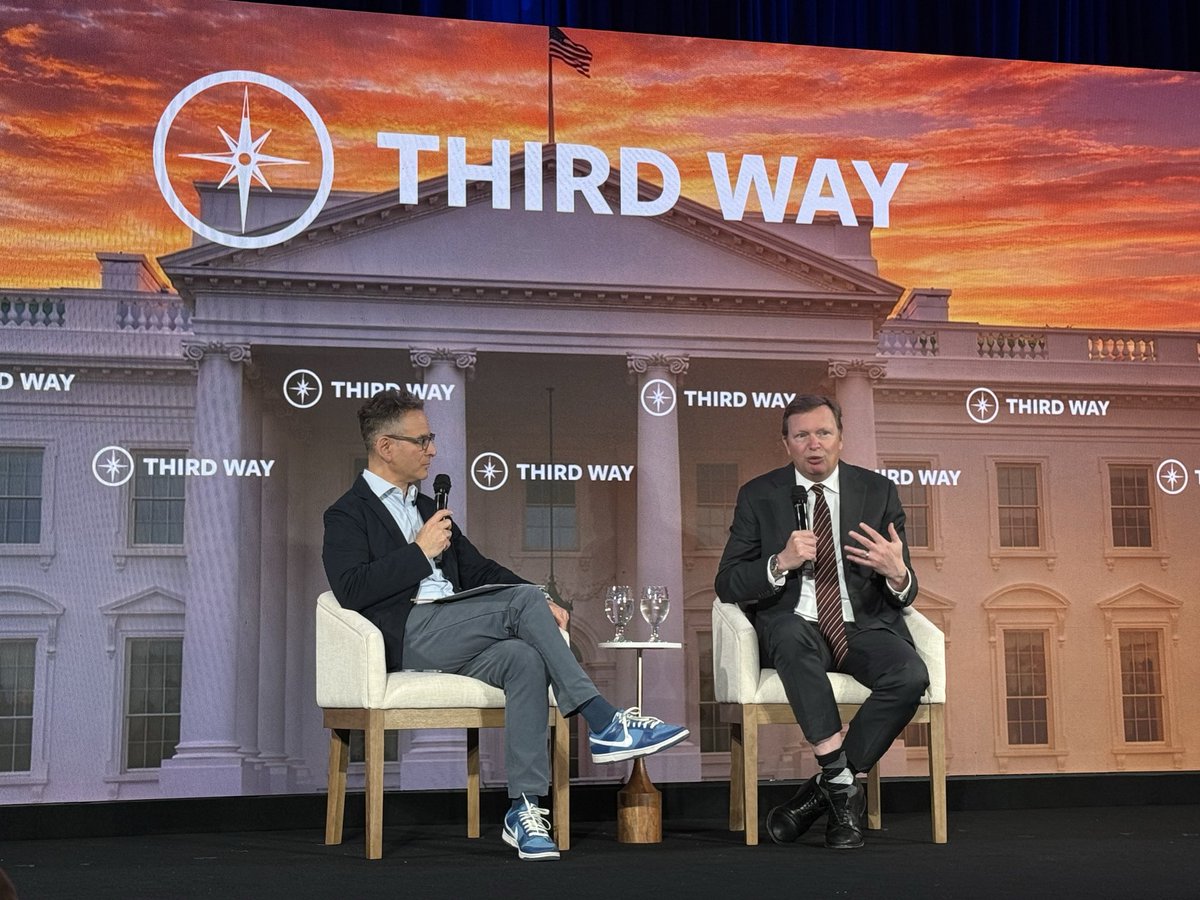 ThirdWayTweet's tweet photo. If you look at our messaging with working voters, we lecture people on policy and pretend it’s about their lives, @Messina2012 says. People are suffering and want very specific examples how people’s lives will be better.

When we do that we win elections like in VA and NJ. When we don’t, we lose working voters by 34 pts.