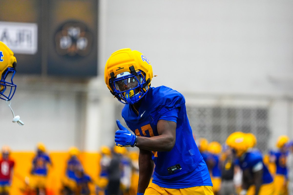 Pitt Football tweet media