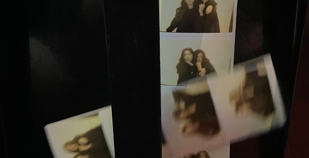 love Is all around ❣️