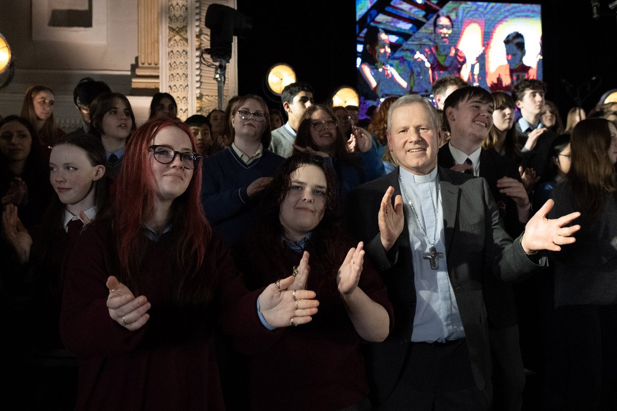 Mayfield C. School tweet media