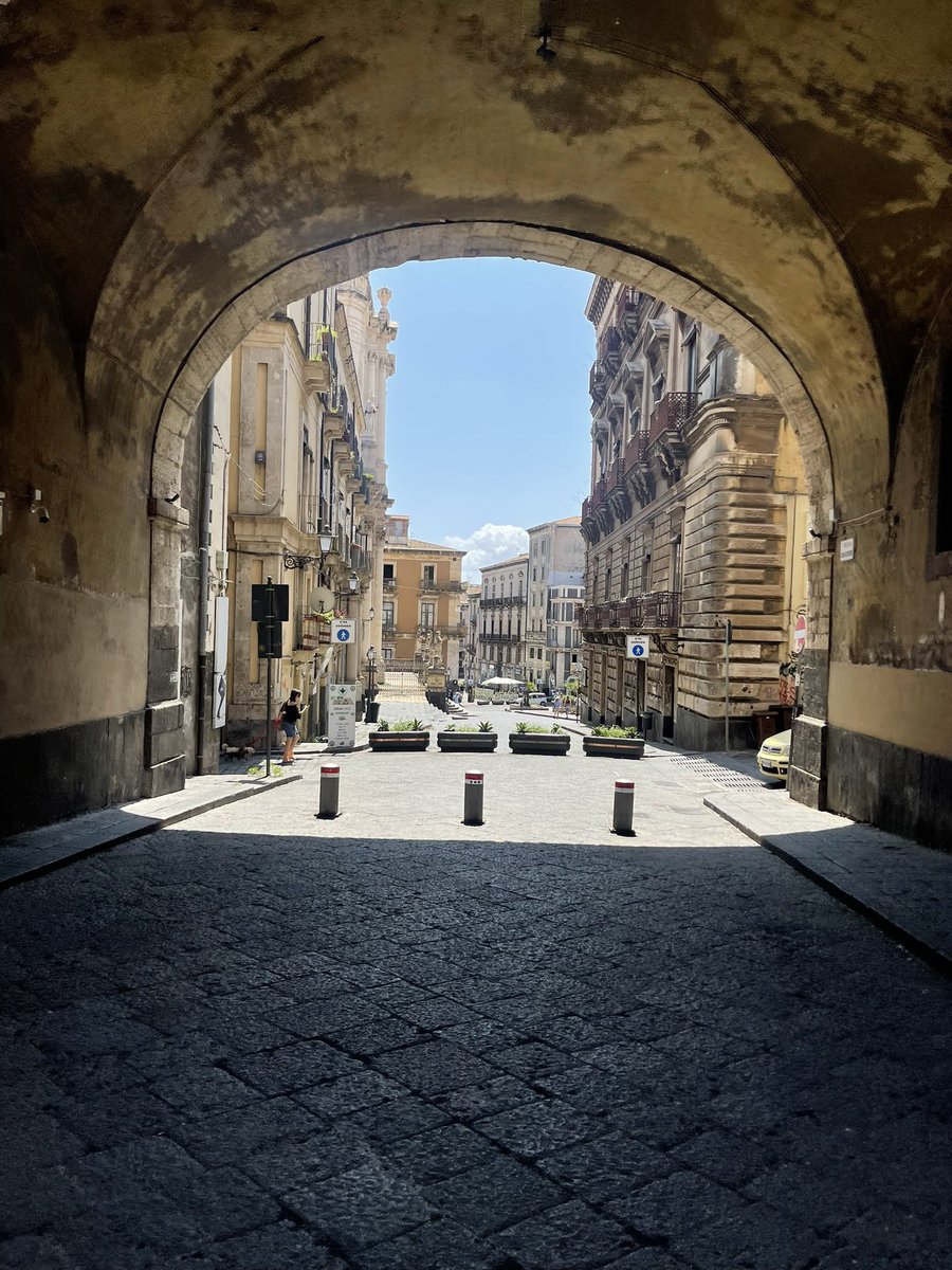 ArteAlDante's tweet photo. Proving the first million isn’t stolen - it’s built by YOU! We’re streaming our ‘Divine Comedy’ live: Polish-Italian couple vs. the world in a 1M€ challenge for health recovery & Sicilian art haven. Pick #TeamDante or #TeamDonna, donate 5€+ & watch the drama unfold.
What’s your big dream? Tell us! 🇮🇹 #CommunityPower #FundraisingChallenge #ViralQuest Link here👇