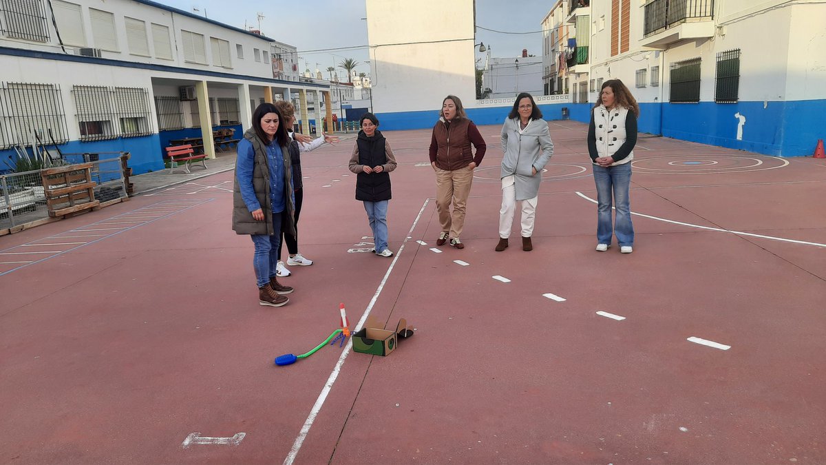 Patios Y Parques Dinámicos tweet media