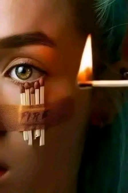 یادوں کو بھی خطوط میں رکھ کر جلائیے
جب وہ نہیں تو اس کی نشانی حرام ہے!!!