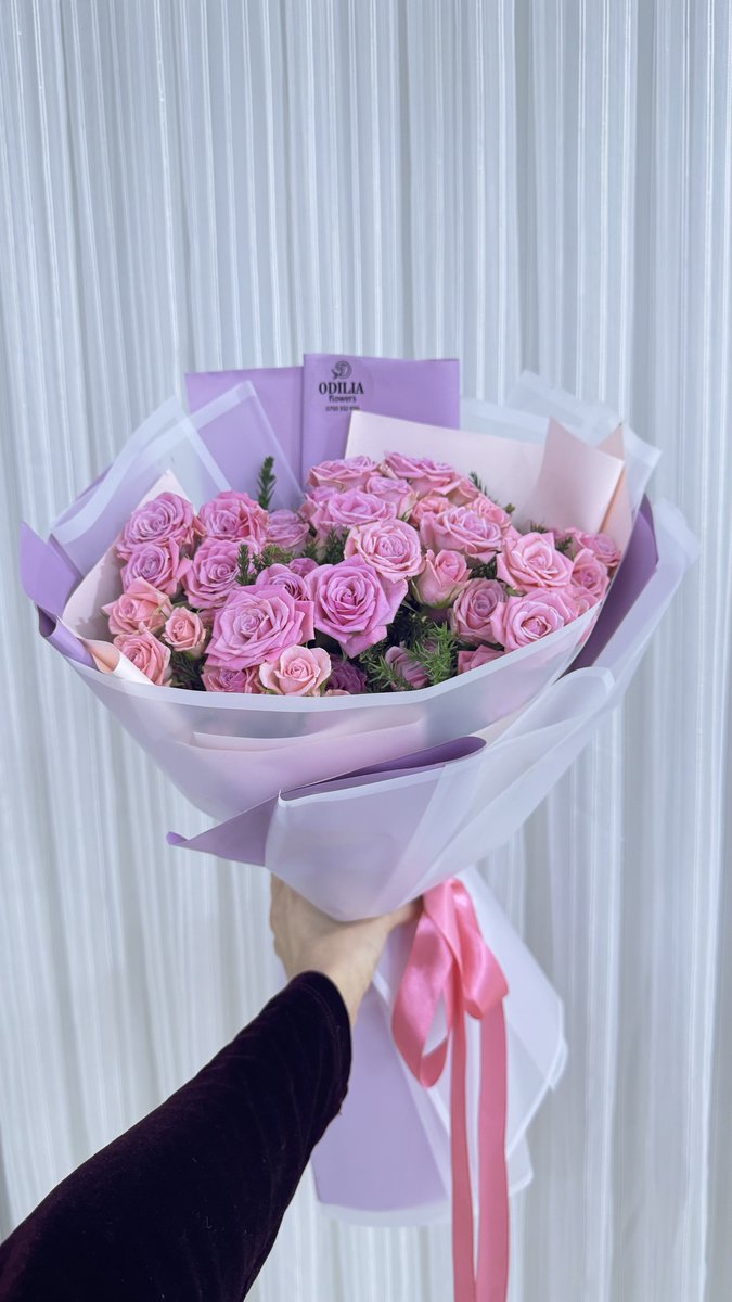 akhrattt's tweet photo. Happy 30th to me 🎈🌷 https://t.co/YxFkCSkqMo