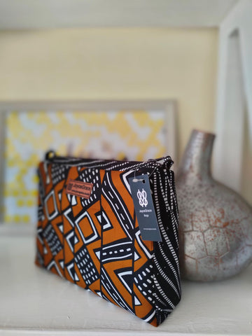 theonlineduka's tweet photo. Cutest toiletry bag!!
Get our portable pouch made to store and organize personal care items like toothbrushes, toothpaste, shampoo, skincare products and makeup. Keeps your luggage clean, speeds up your morning routine, and makes travel less stressful. #theonlineduka#toiletrybag https://t.co/HjfxdupQVb