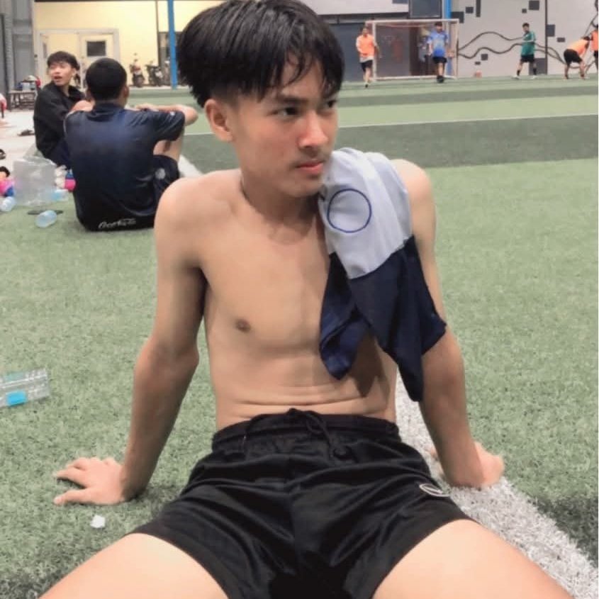 😪⛈️ tweet media