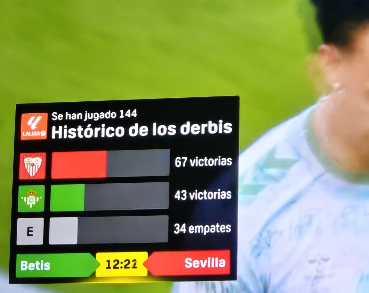 Adriana 🦩 tweet media