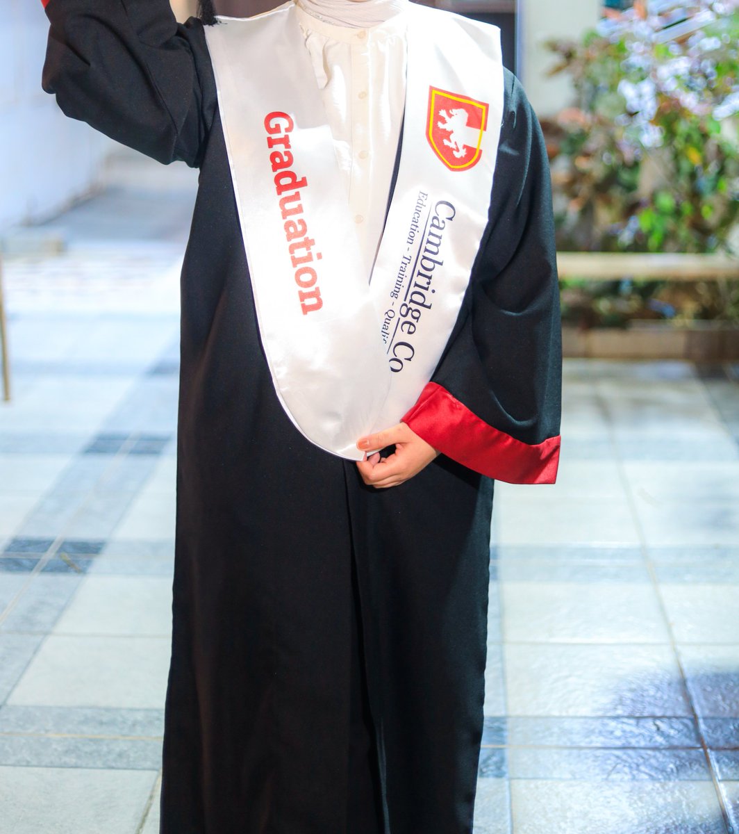 Nada JW 🎓❤️ tweet media