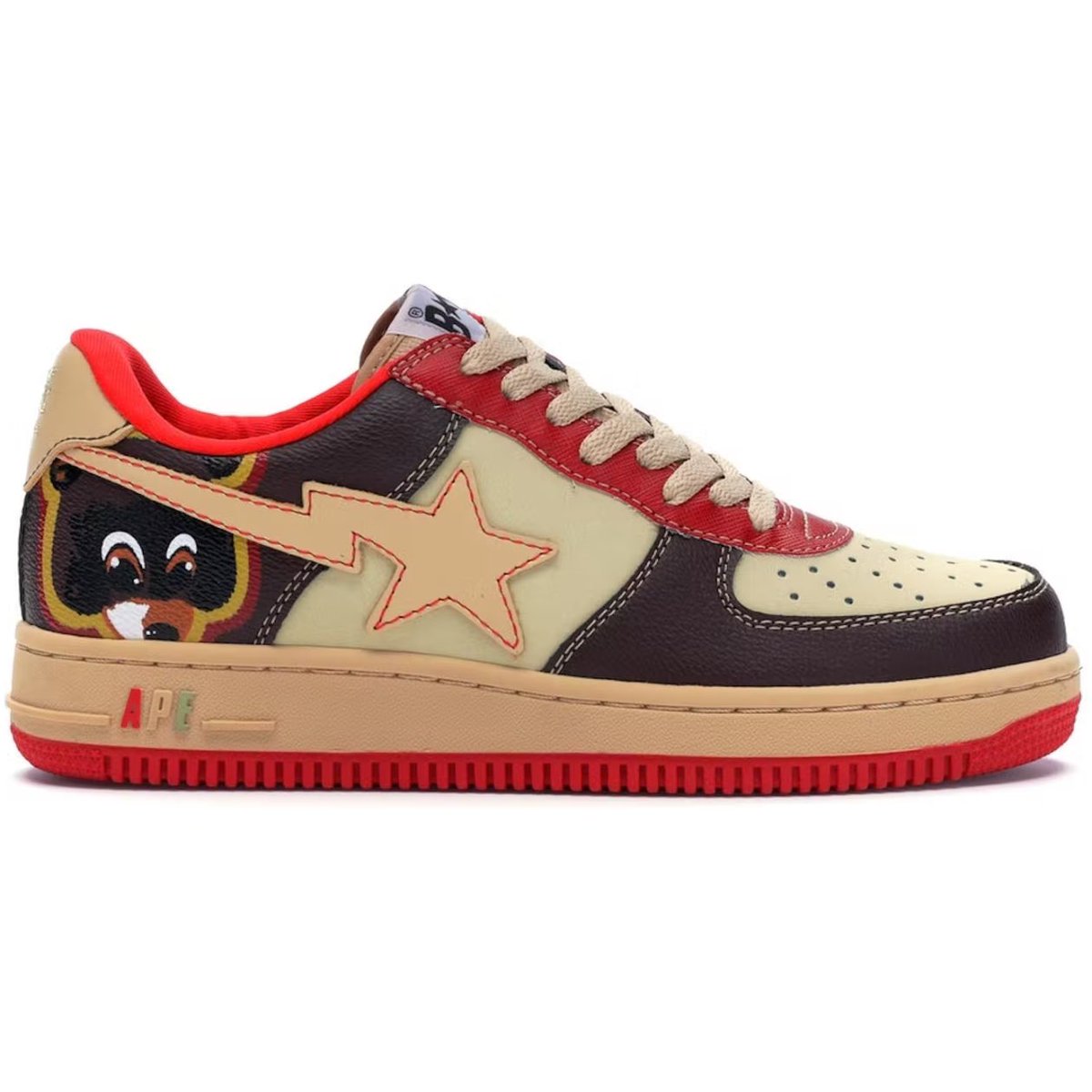 DodoFits's tweet photo. Kanye West wearing Bapesta 'College Dropout' https://t.co/ndW8UKi5rl