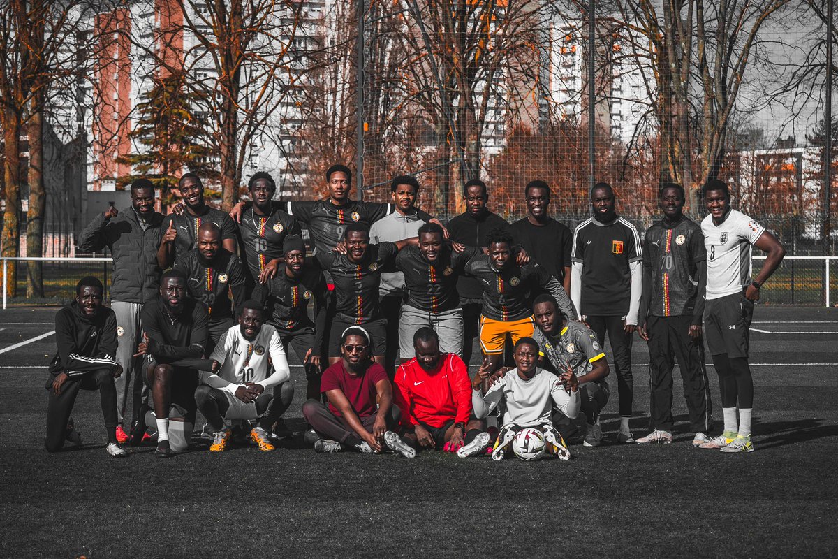LG 🇸🇳 tweet media
