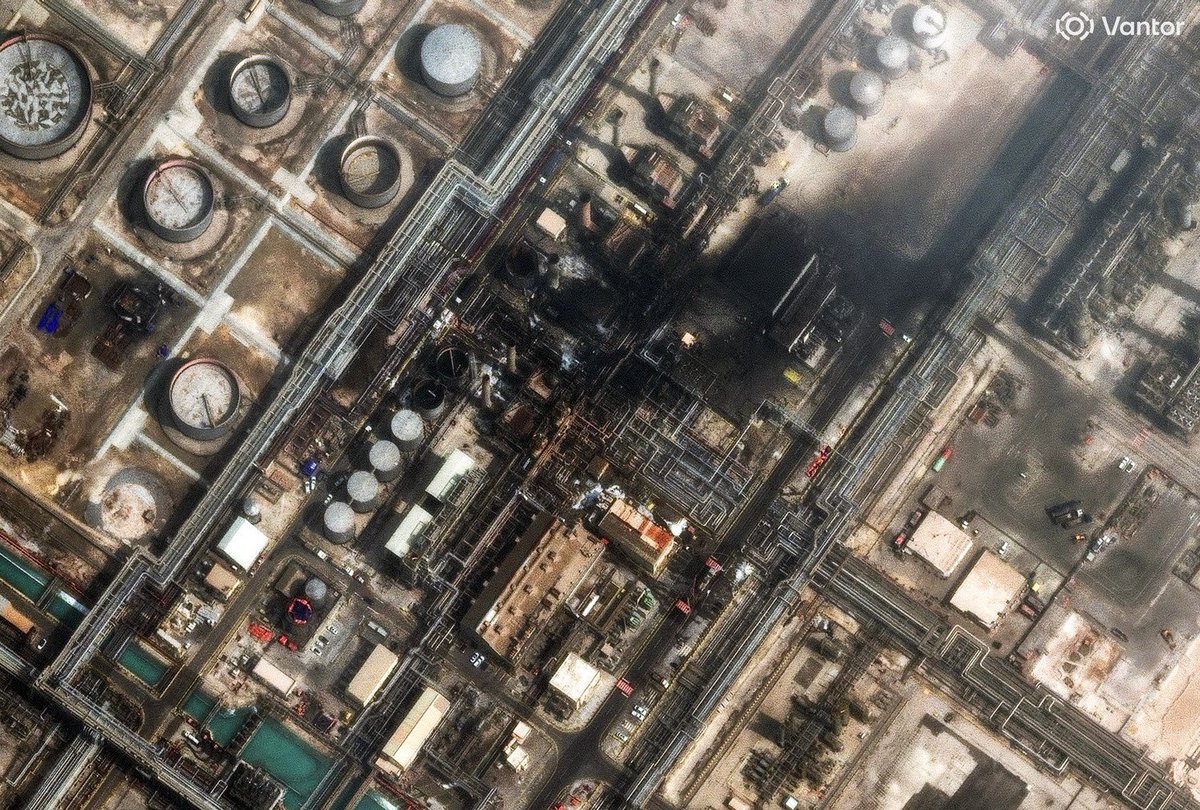 An oil refinery in Ras Tanura, Saudi Arabia, after anonymous drone attacks.