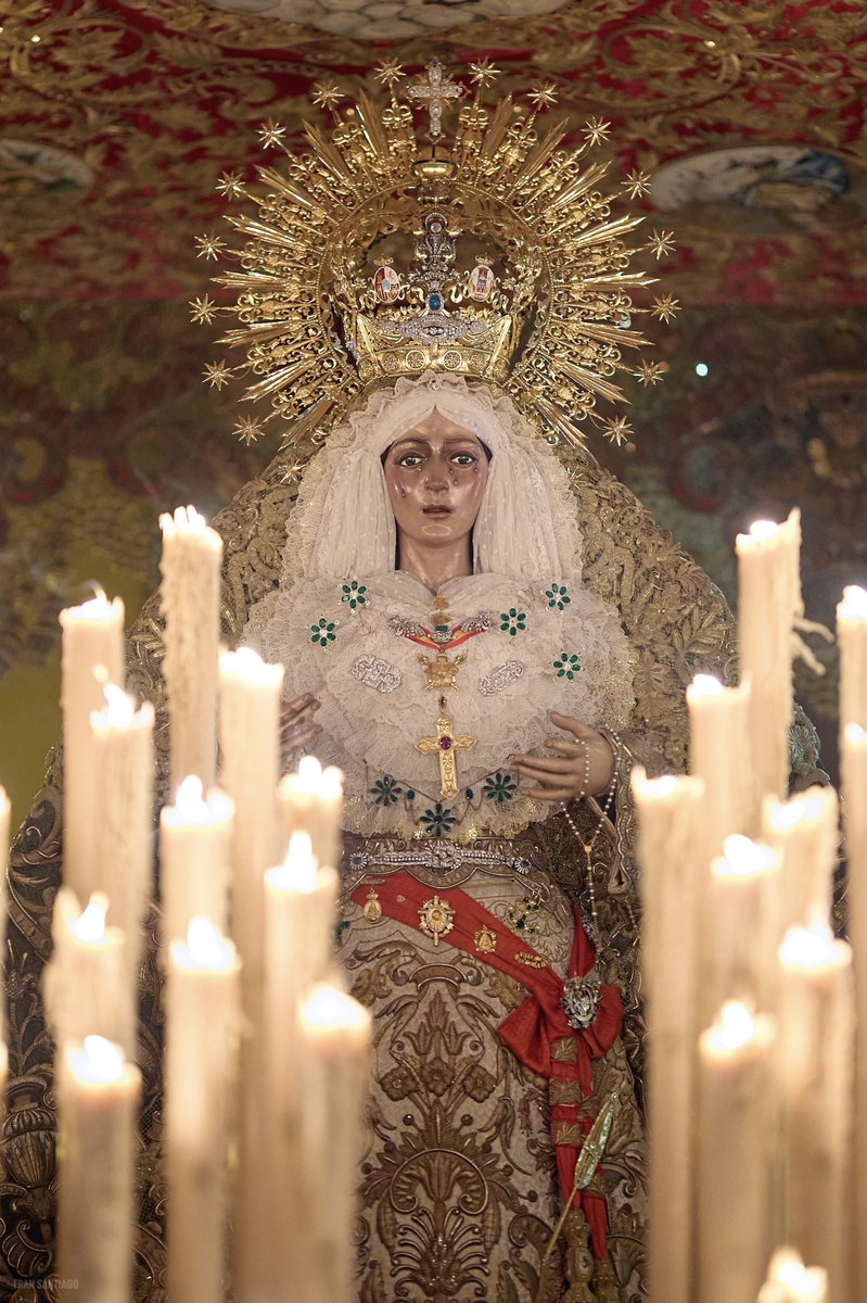 fransantiph's tweet photo. La Esperanza Macarena. https://t.co/BHjQYqu3IQ