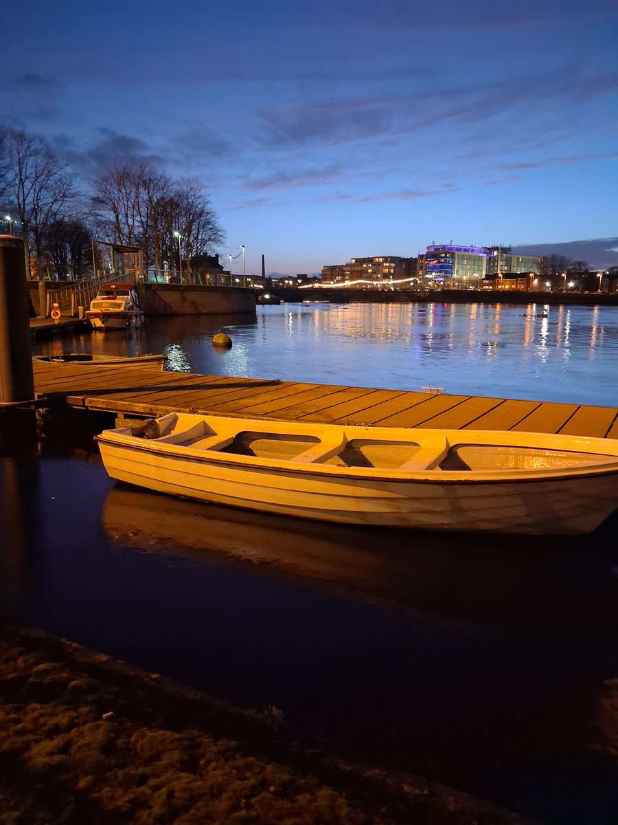 trebor6550's tweet photo. #Limerick https://t.co/cKTap41JaT