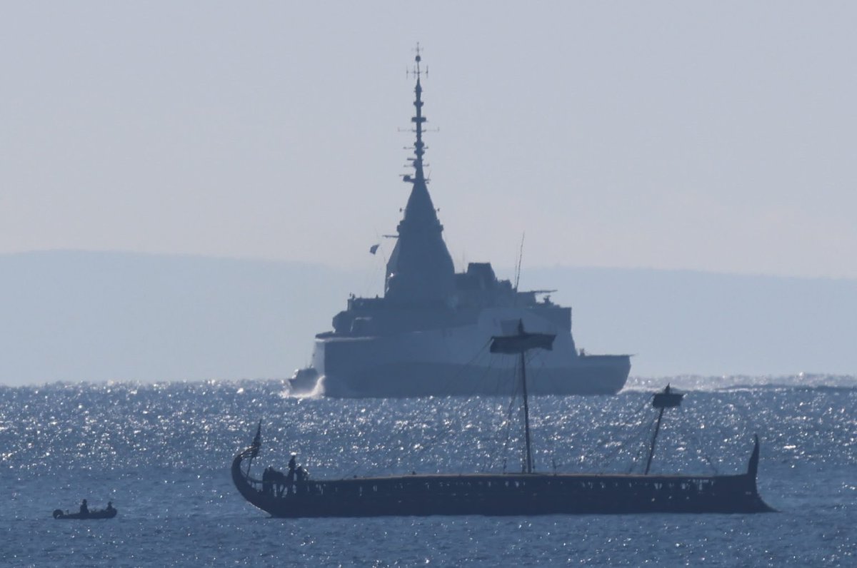 Η επιστροφή των Ελλήνων στην Εγγύς Ανατολή καταγράφεται στην Ιστορία. Η παρουσία του Κίμωνος σβήνει το «κείται μακράν». Η προσγείωση των F-16 να είναι η αρχή μιας νέας μόνιμης τολμηρής γεωστρατηγικής πραγματικότητος. Ο νεοθωμανισμός αιφνιδιάστηκε μετά από καιρό …