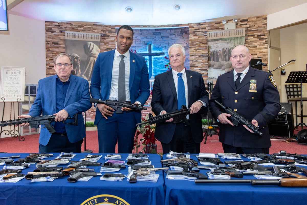 Michael E. McMahon tweet media