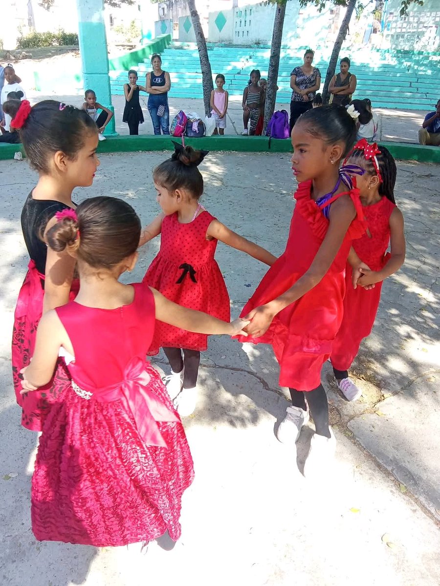 JessicaPadronR2's tweet photo. La cultura en #IslaDeLaJuventud se multiplica @RadioCaribeIsla https://t.co/Oq1iLBbCys