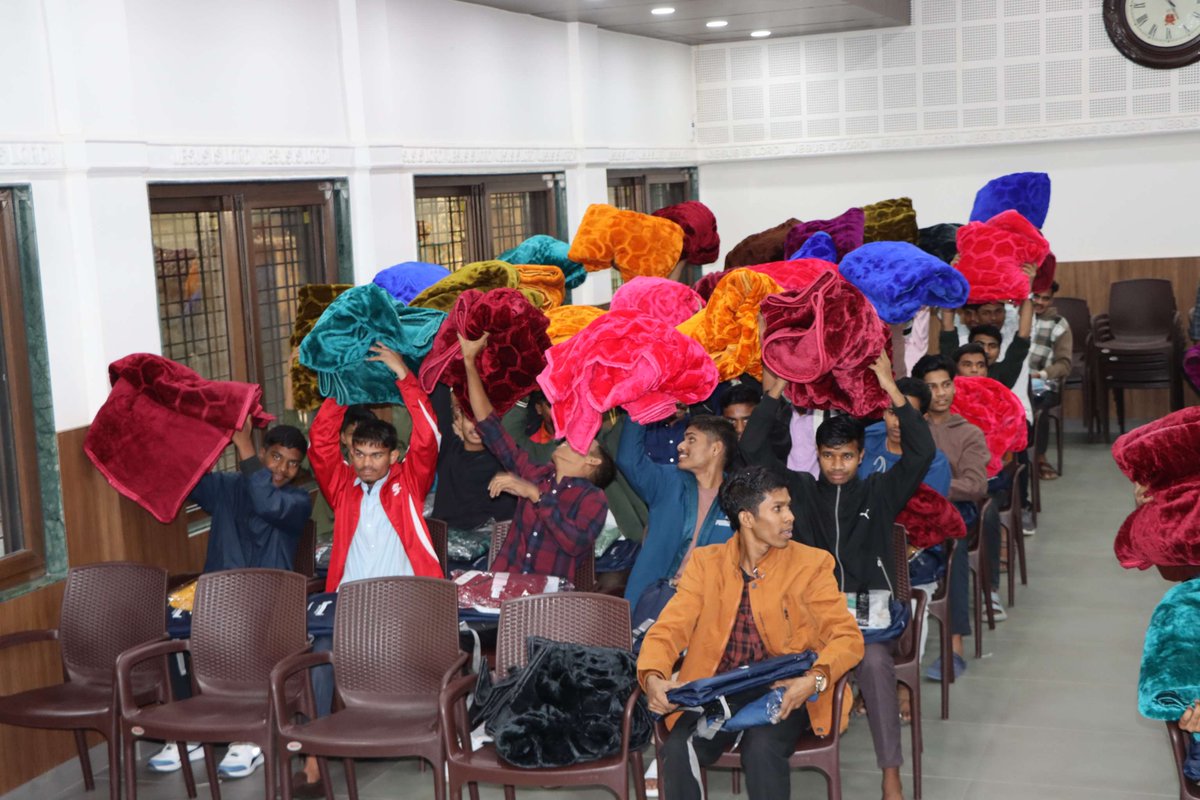 Hopegivers Int'l tweet media