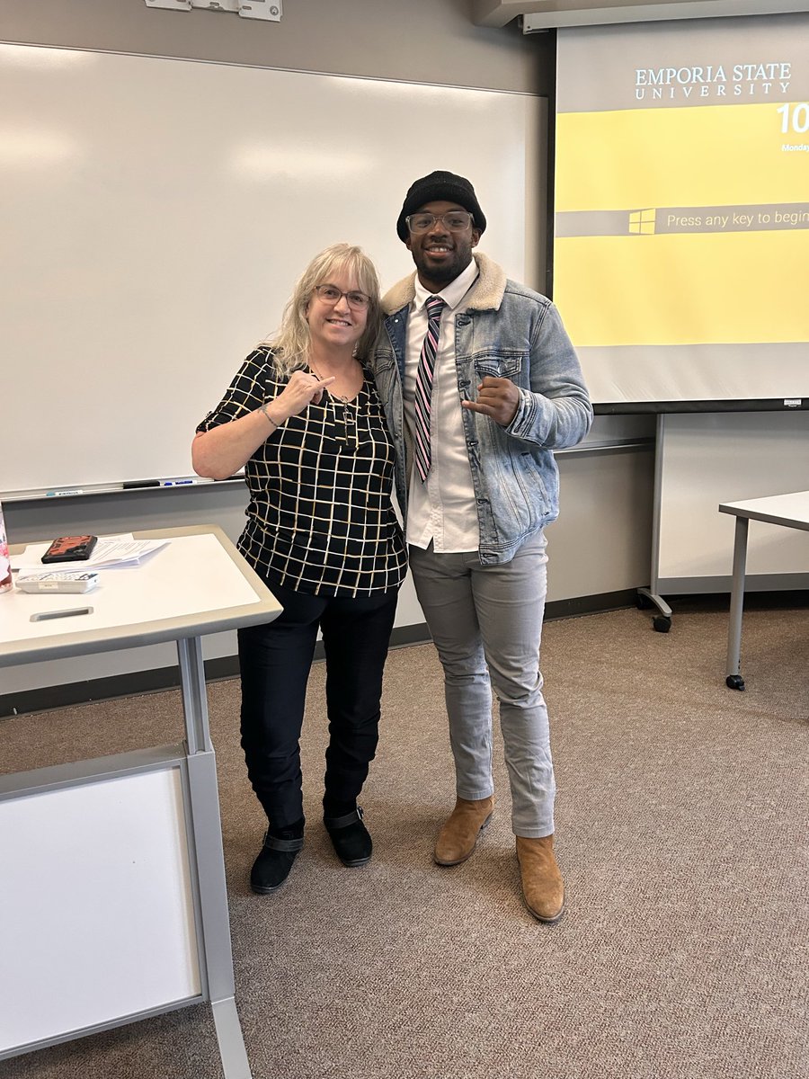 Dress for success Monday! While getting the privilege to meet our new President!
<a href="/esuhornetsfb/">ESU Hornet Football</a> <a href="/ESUSports/">ESU Athletics</a> <a href="/emporiastate/">Emporia State Univ.</a> #PresidentBaker #IHO