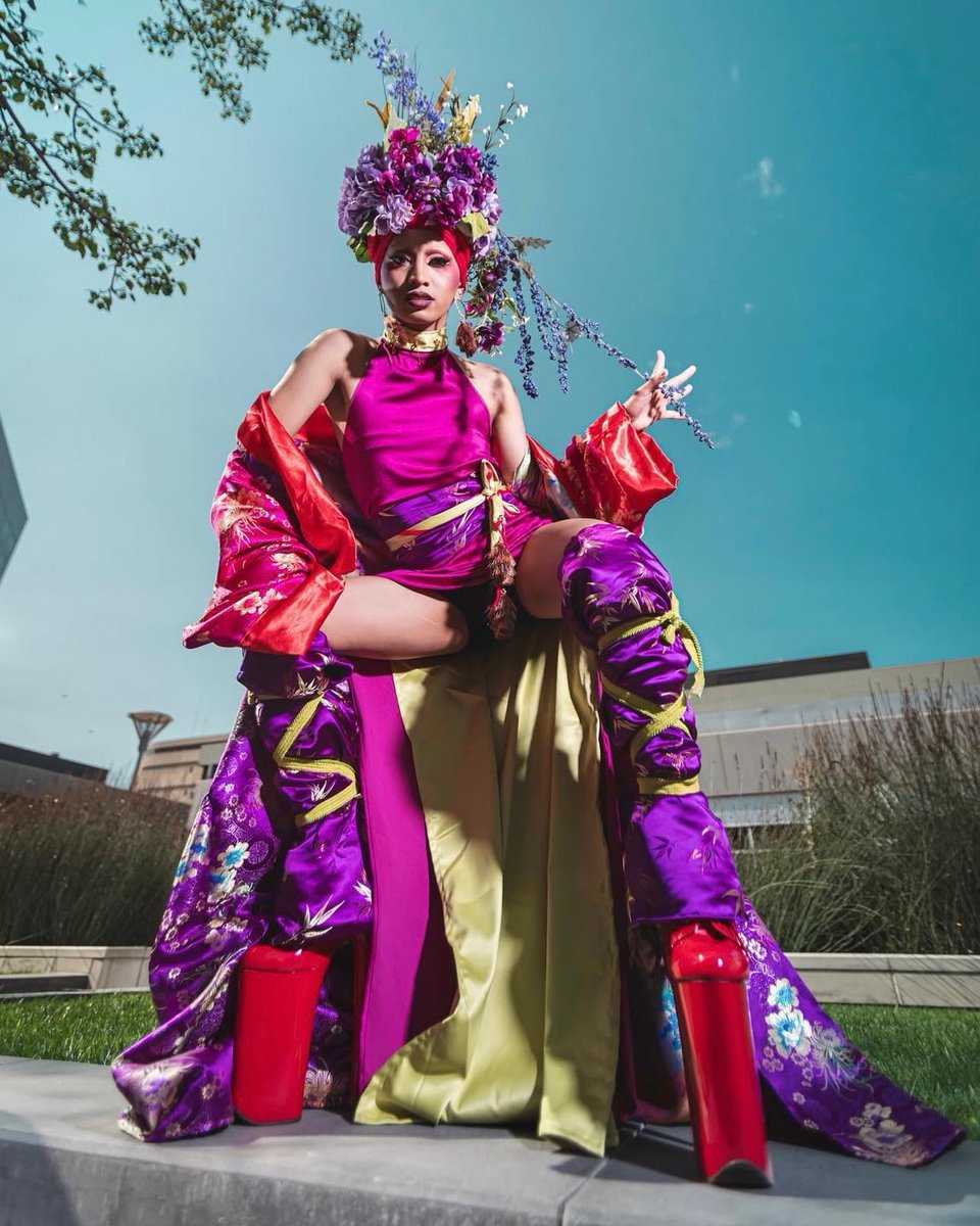 content magazine tweet media