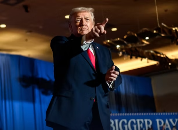 🇺🇲 Donald Trump reveló este #2marzo que la decisión de lanzar la masiva ofensiva militar contra Irán se basó en informes de inteligencia que detectaron un programa secreto de enriquecimiento de uranio. informe21.com/post/trump-dij…

#DonaldTrump  #Iran