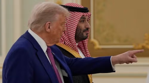 mog_russEN's tweet photo. 🚨⚡️ BREAKING:

The strike on the hotel in Riyadh was carried out by the United States under a "false flag."

- An Iranian source briefed to RIA Novosti. https://t.co/4q0YwWiwMo