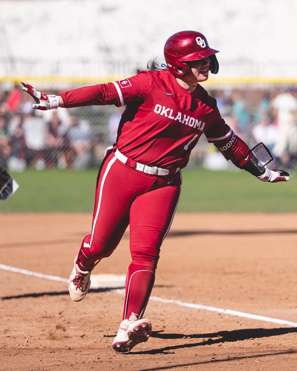 The Main Line tweet media