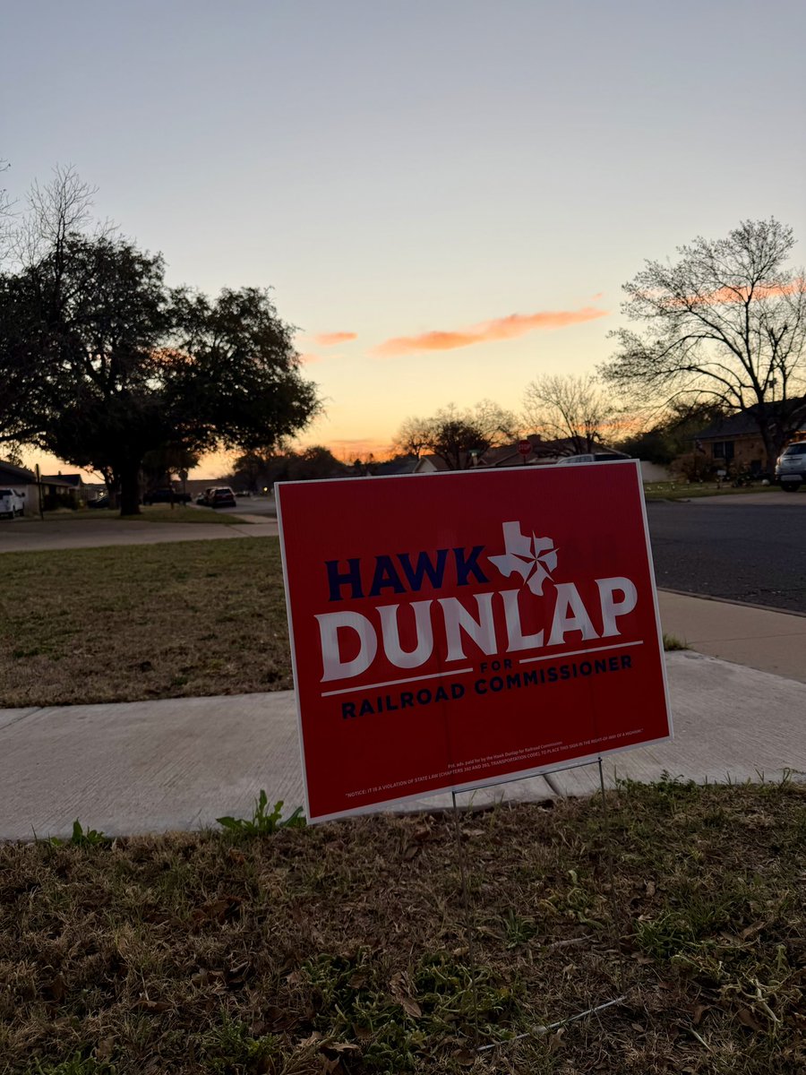 rick_bergman_'s tweet photo. #HireHawk
Thanks for the sign @PLM_Pimp ! https://t.co/V90tadxBcl