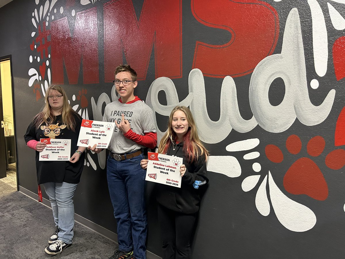 MacMiddlePups tweet media