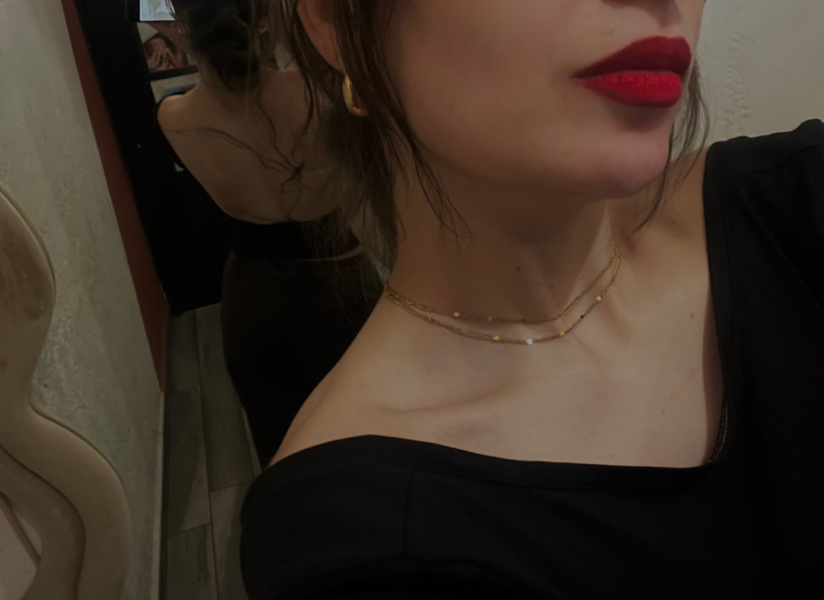 Zeynep Barlin tweet media
