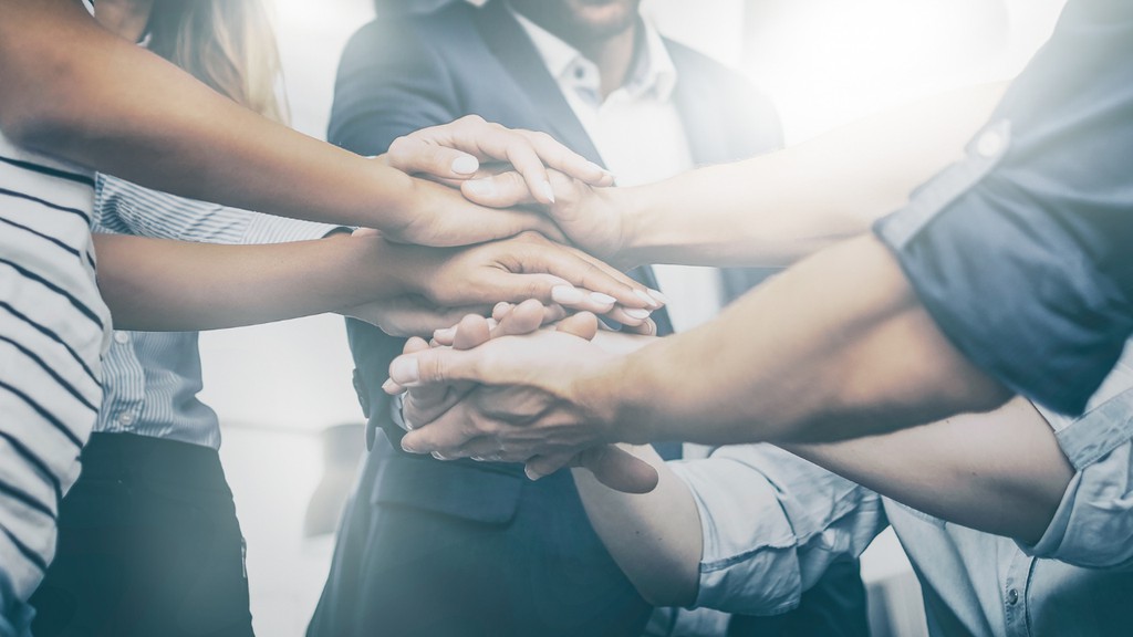 realtealswan's tweet photo. Helping You Create Teams With Excellence
https://t.co/98w9eeiWEL https://t.co/ogeaqdk3VC