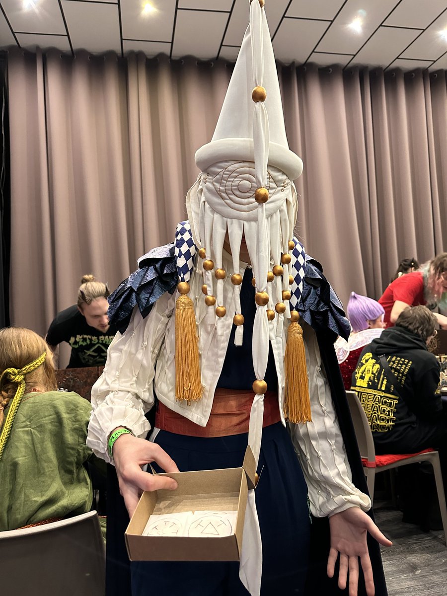 join the brims we got  f̶o̶r̶b̶i̶d̶d̶e̶n̶ ̶m̶a̶g̶i̶c̶ cookies