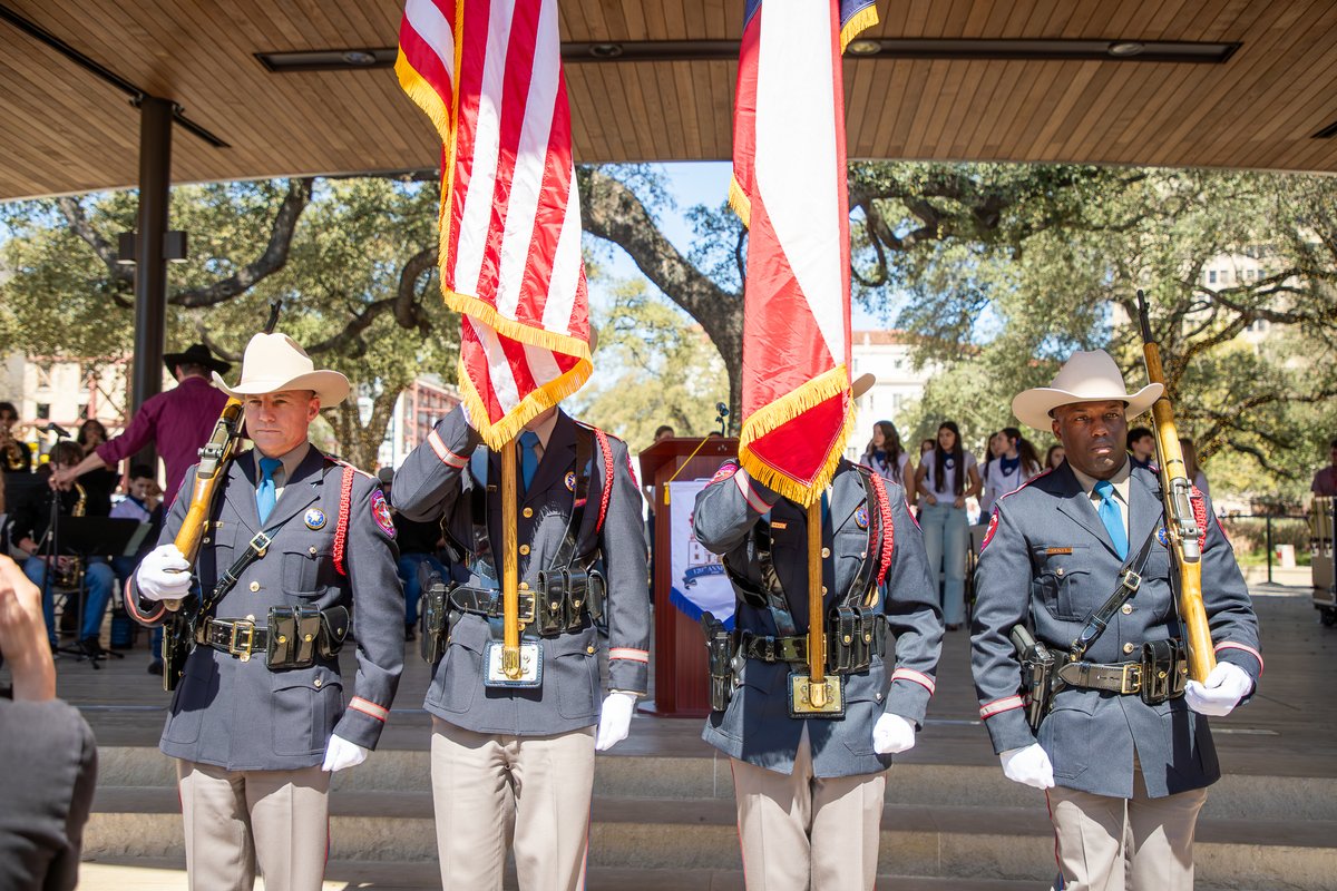 The Alamo tweet media