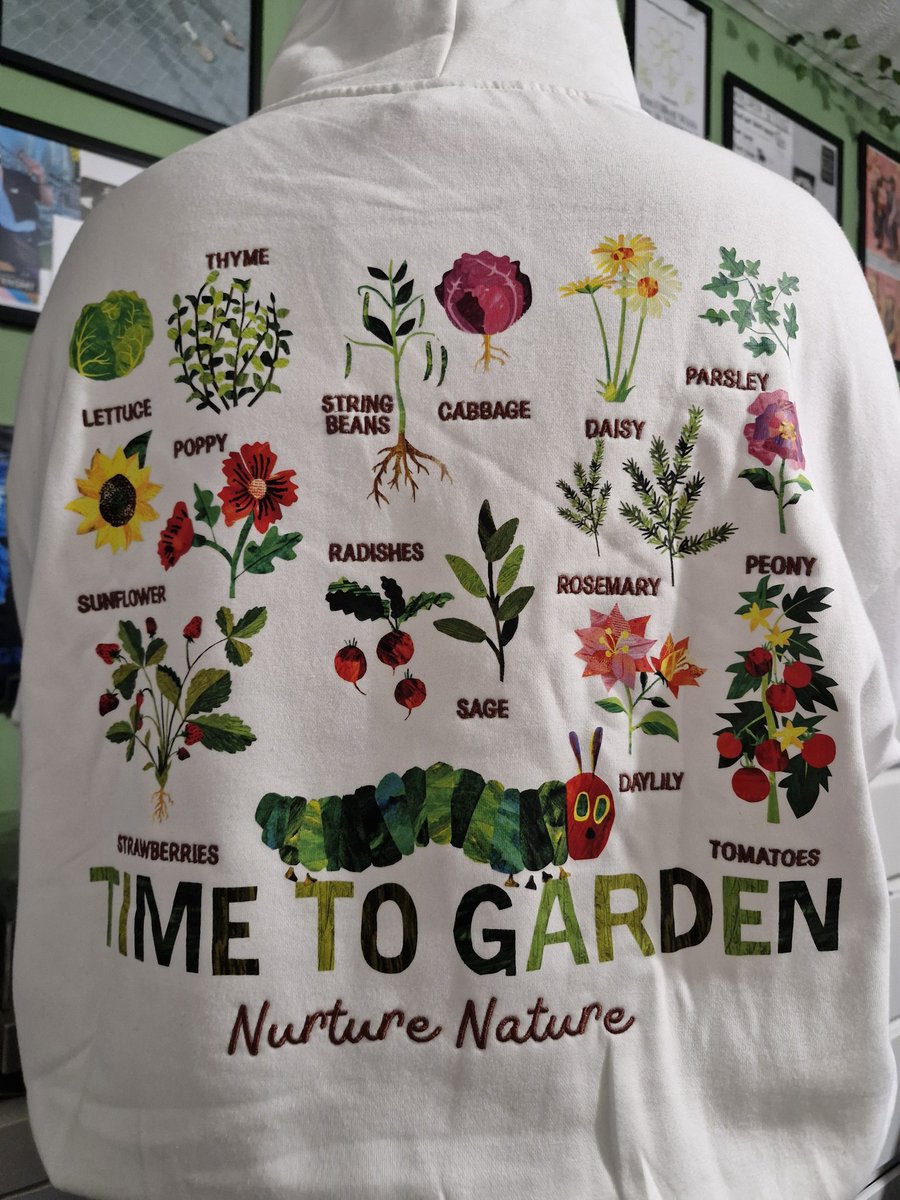 Nini 🌙 tweet media