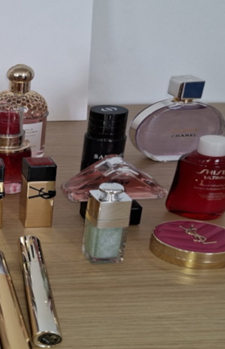 tazia𓂆 tweet media