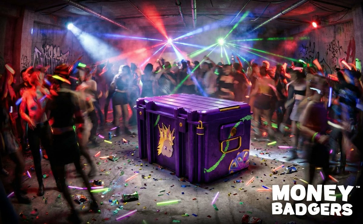 MoneyBadgersX's tweet photo. ICYMI: everyone needs a box https://t.co/a8n7yKHVGi