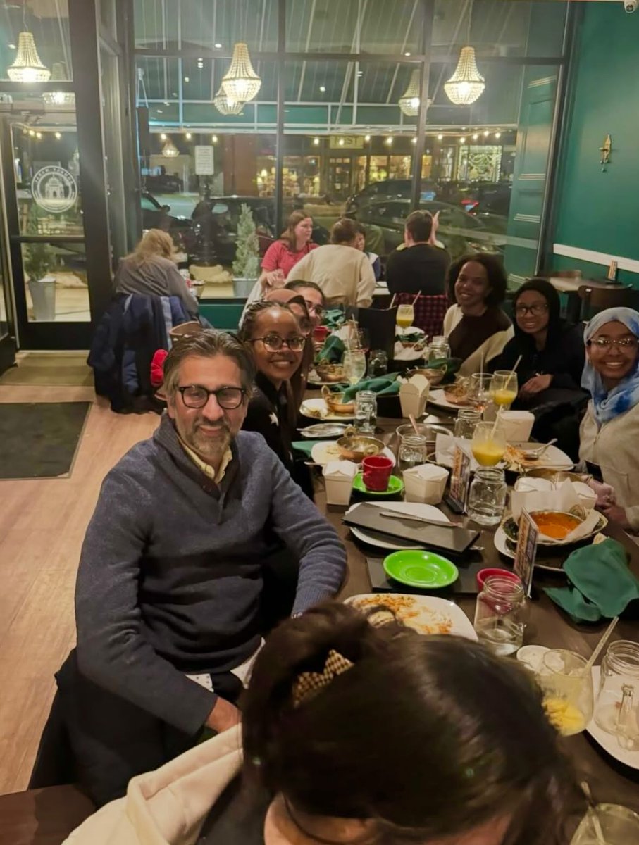 BombayMahal tweet media