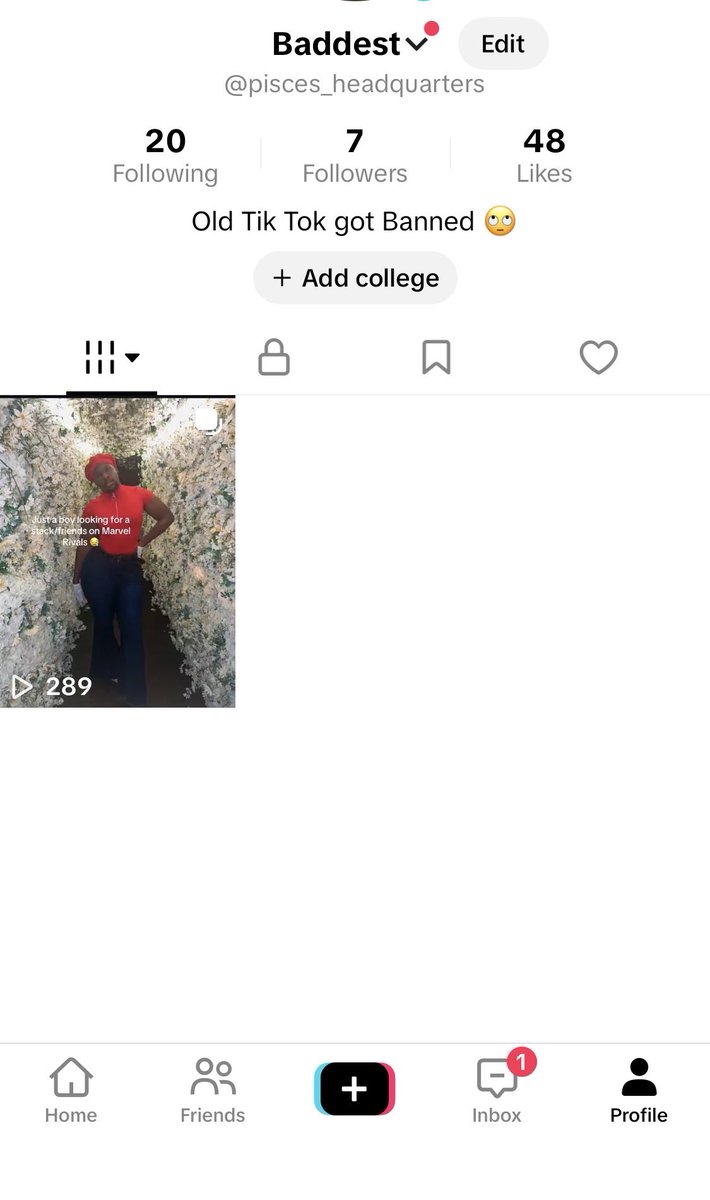 Follow me on tik tok guys! 💕

tiktok.com/@pisces_headqu…