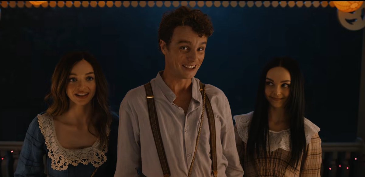 WillieTanner187's tweet photo. Antes conocía las películas de terror más famosas porque primero miraba las parodias que les hacían en scary movie. Ahora me parece loquísimo que por primera vez ya conozca la mayoría de las películas que van a parodiar en la próxima. https://t.co/LMcrGW5hqH