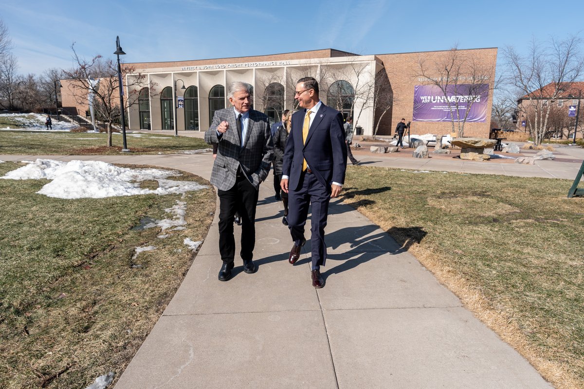 Franklin Graham tweet media