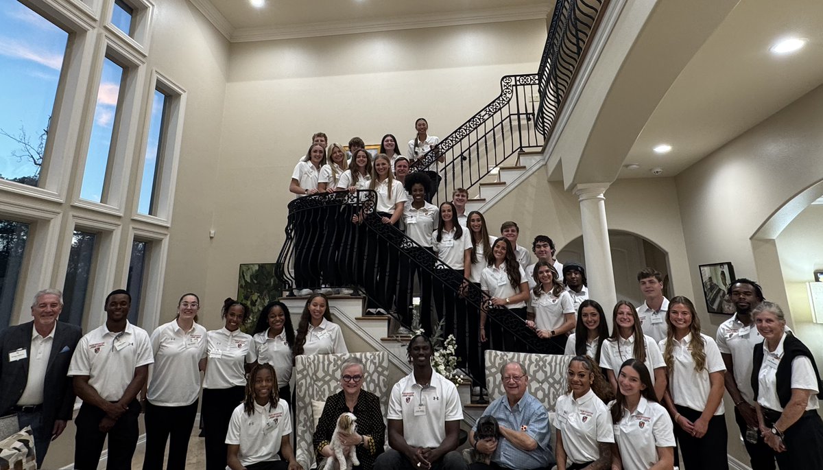 Alisa R White tweet media