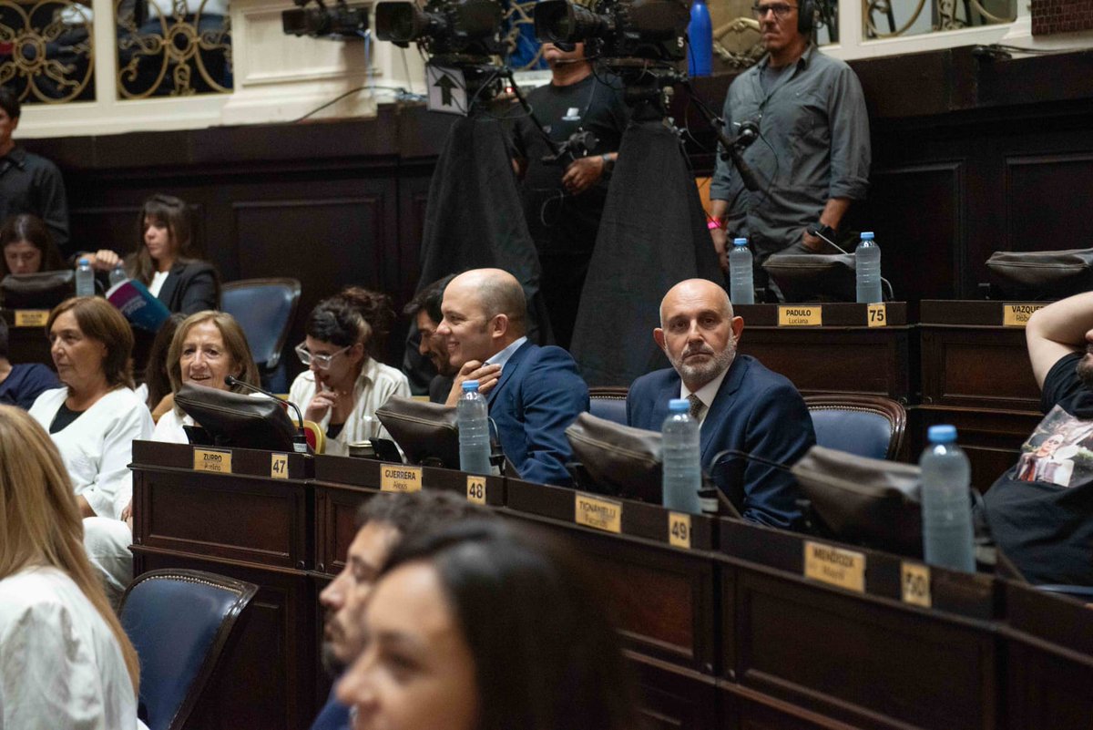 Avelino Zurro tweet media