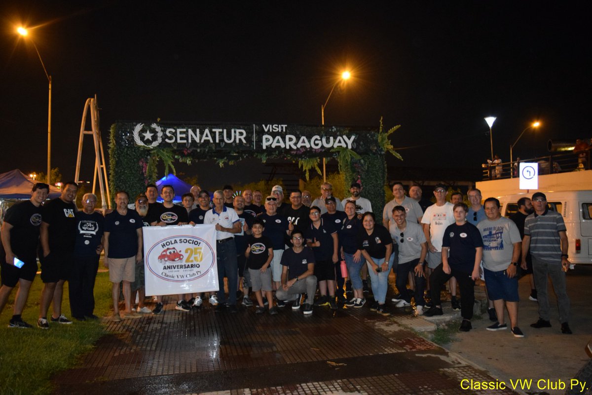 CVWC_PY's tweet photo. El 1/03 nos reunimos en la Costanera de Asunción para conmemorar el 26 aniversario de la fundación de nuestro Club. 
Agradecimientos a los socios participantes, a la @senatur_py y a @emsa_fotografias por colaborar con nosotros. 
Todas las fotos en: https://t.co/ebhMq2S0WO https://t.co/BsUtlPvSOZ