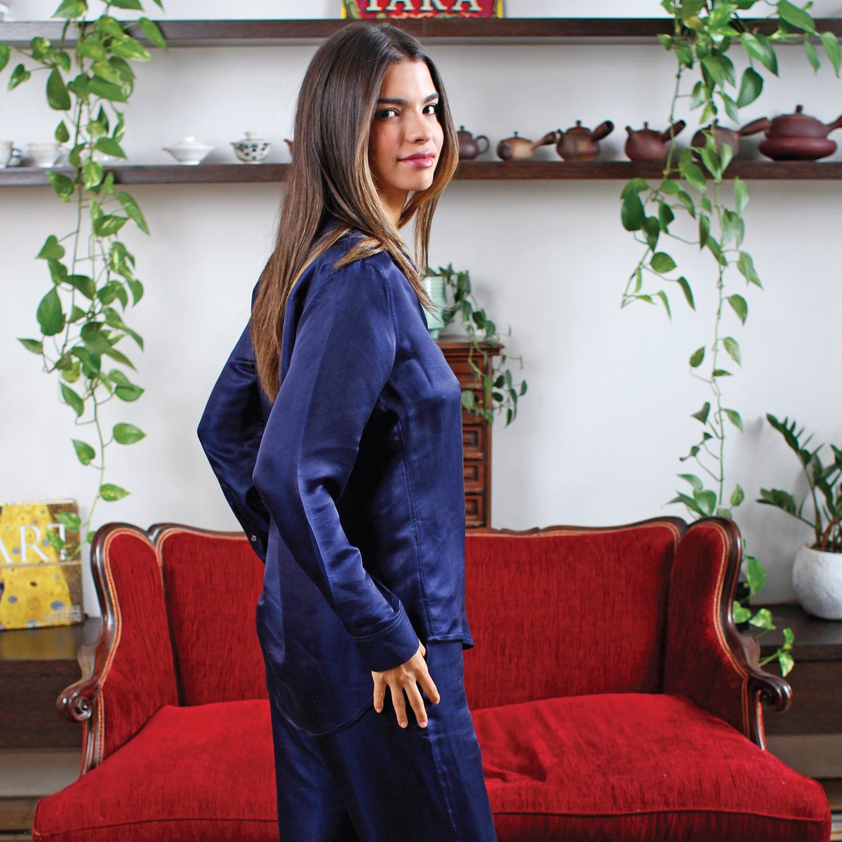 Wake Up Rested, Not Overheated

Silk behaves differently. Mulberry silk fibers release excess heat while keeping your skin at a steady, calm temperature. The result? Deeper sleep and clearer energy for the day ahead.

Feel the difference tonight: lnkd.in/gSGKXPgn