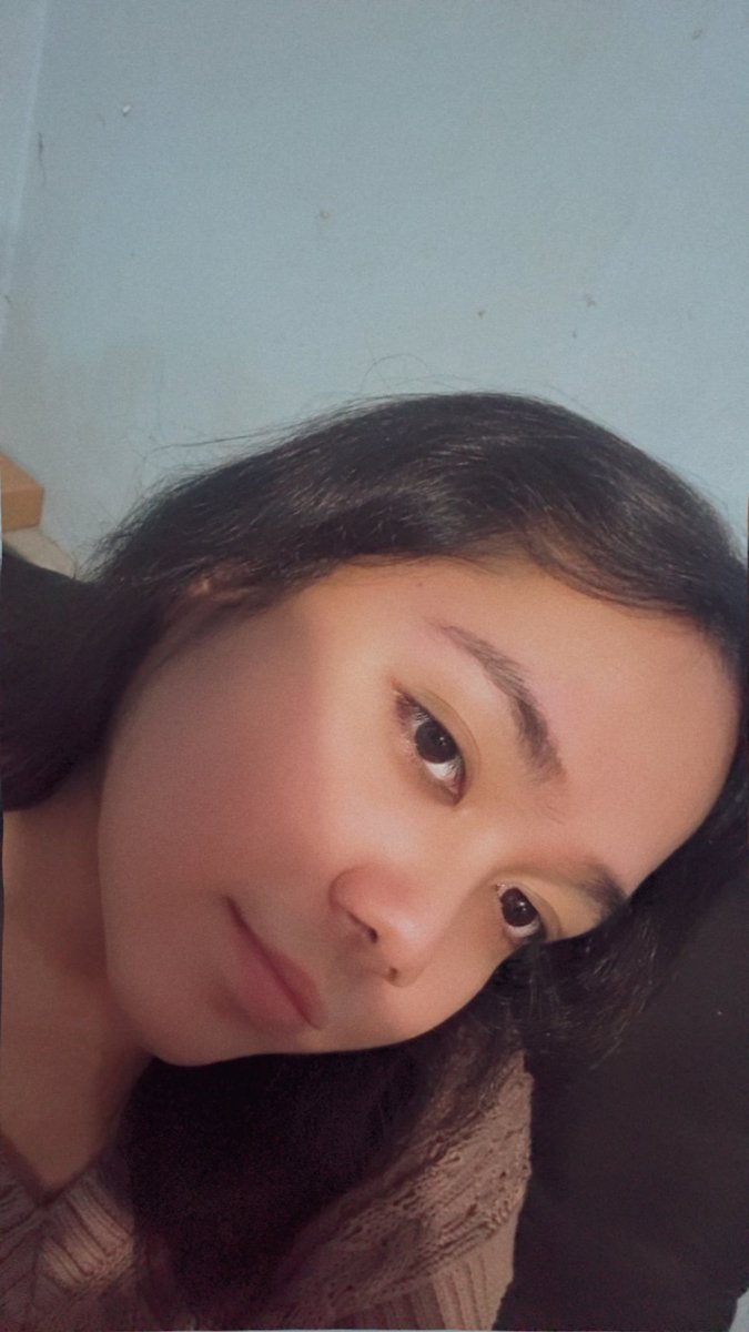 kweenligaya's tweet photo. 🌻 https://t.co/cJvgMTGHvU