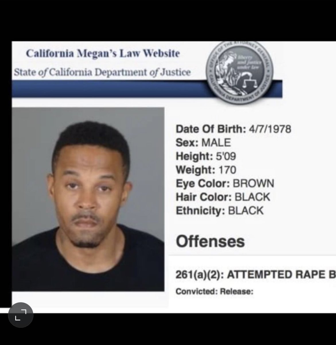 EnnemeyB's tweet photo. @Xwildin1991 @UNWINEWITHTASHA Says the fan of the Maga grifter whose family are all pedophiles and rapists. Your fav is a joke and a traitor to the black community for supporting a fascist regime 🤡 https://t.co/5iDlbq2qcD