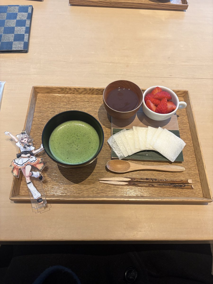 lapi_1210's tweet photo. 23歳の誕生日を迎えました！✨️
めとを推し始めて約2年半たくさんの人と出会えて幸せ者です！
これからも仲良くしてください！🙇‍♂️ https://t.co/QsMWsutzko